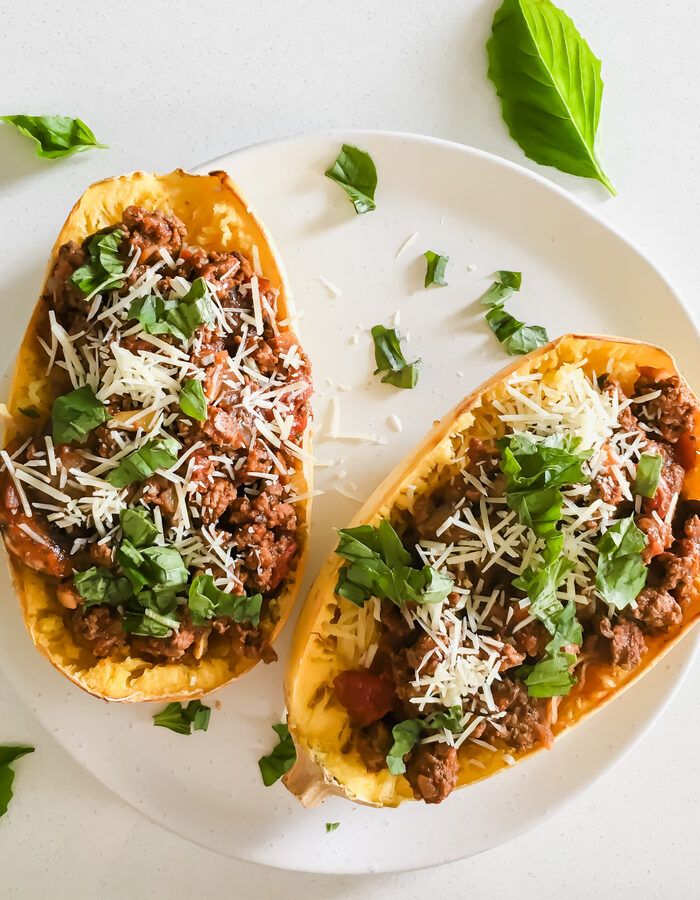 Whole30 Spaghetti Squash Bolognese